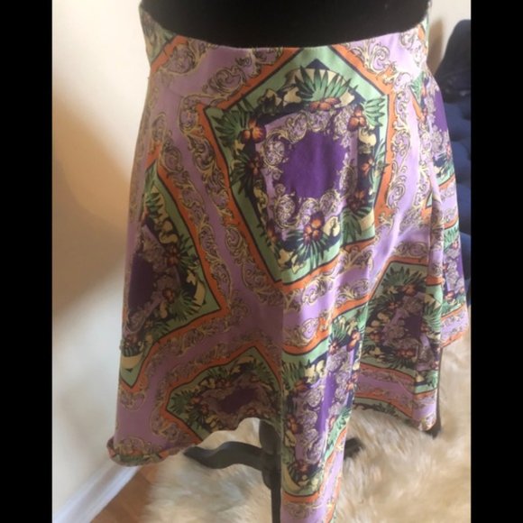 ENGLISH ROSE skirt size small - Picture 3 of 3